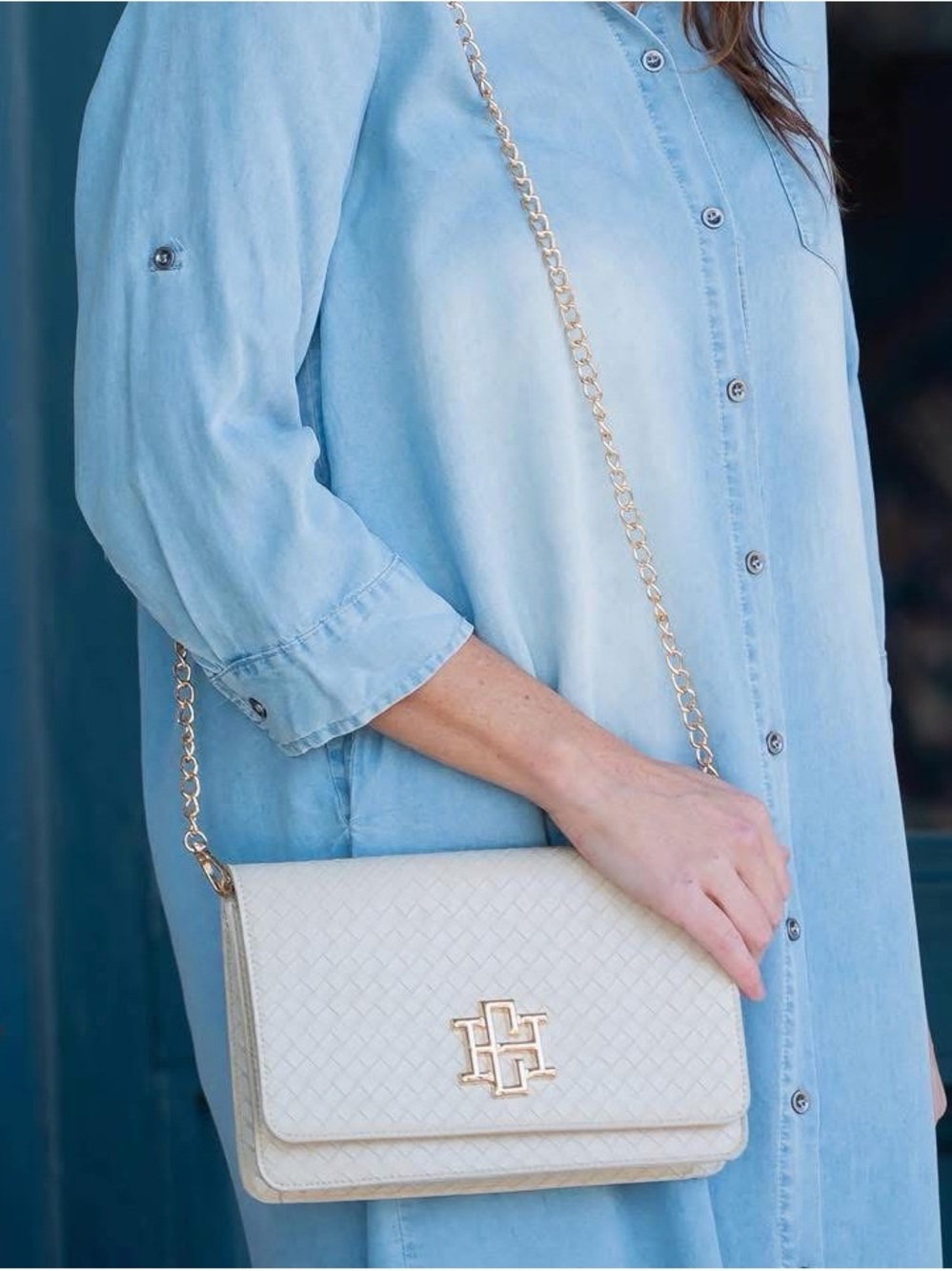 Woven Cream Crossbody Bag with Gold Chain and Logo Accent